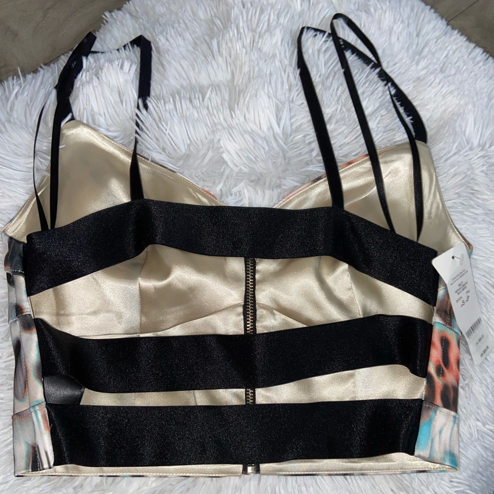 🖤🤎 Crop Top🖤🤎 - Picture 2 of 2